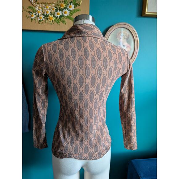 Vintage dagger collar crochet eyelet top in brown and tan size small geometric - Picture 3 of 6